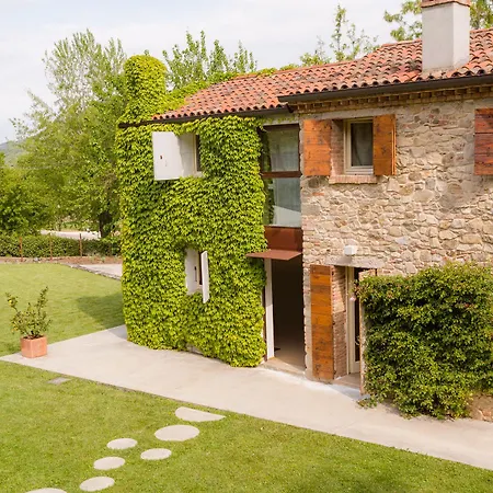 Bed & Breakfast Maeli Winery House 3*