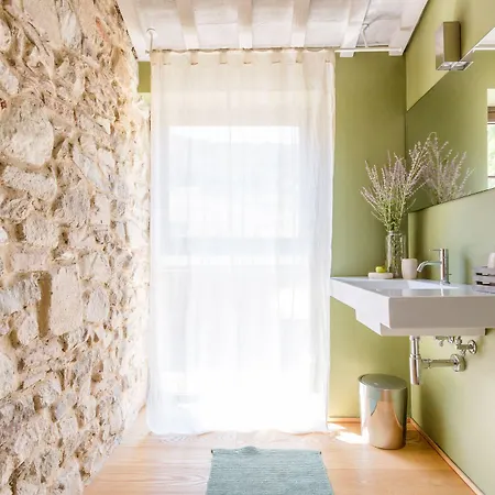 Bed & Breakfast Maeli Winery House 3*