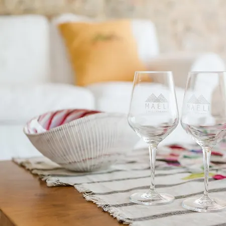 Maeli Winery House Bed & Breakfast