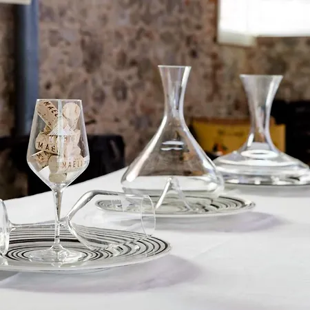 Maeli Winery House 3*