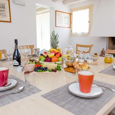 Alojamento de Acomodação e Pequeno-almoço Maeli Winery House