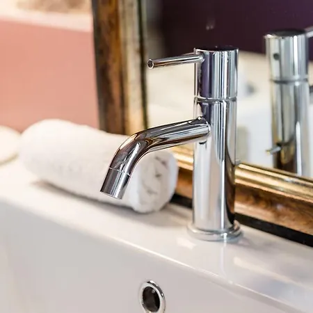 Maeli Winery House Couette-café Baone