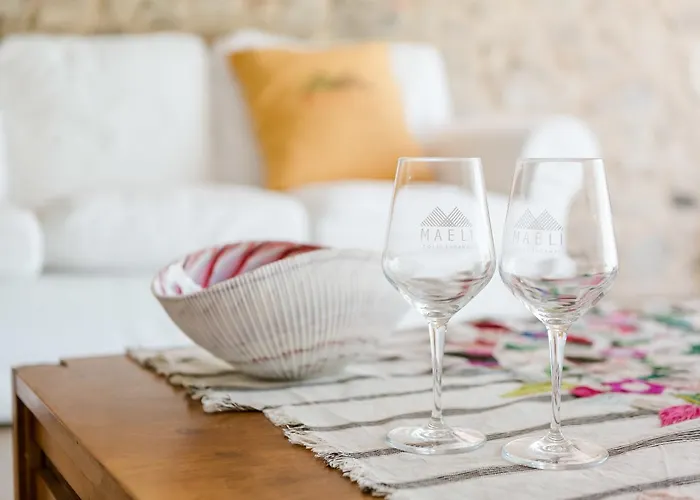 Maeli Winery House Bed & Breakfast